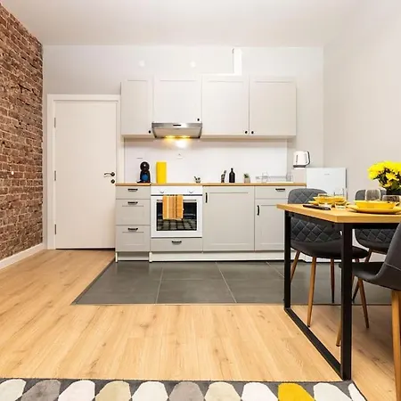 Private House In The Center Of Appartamento